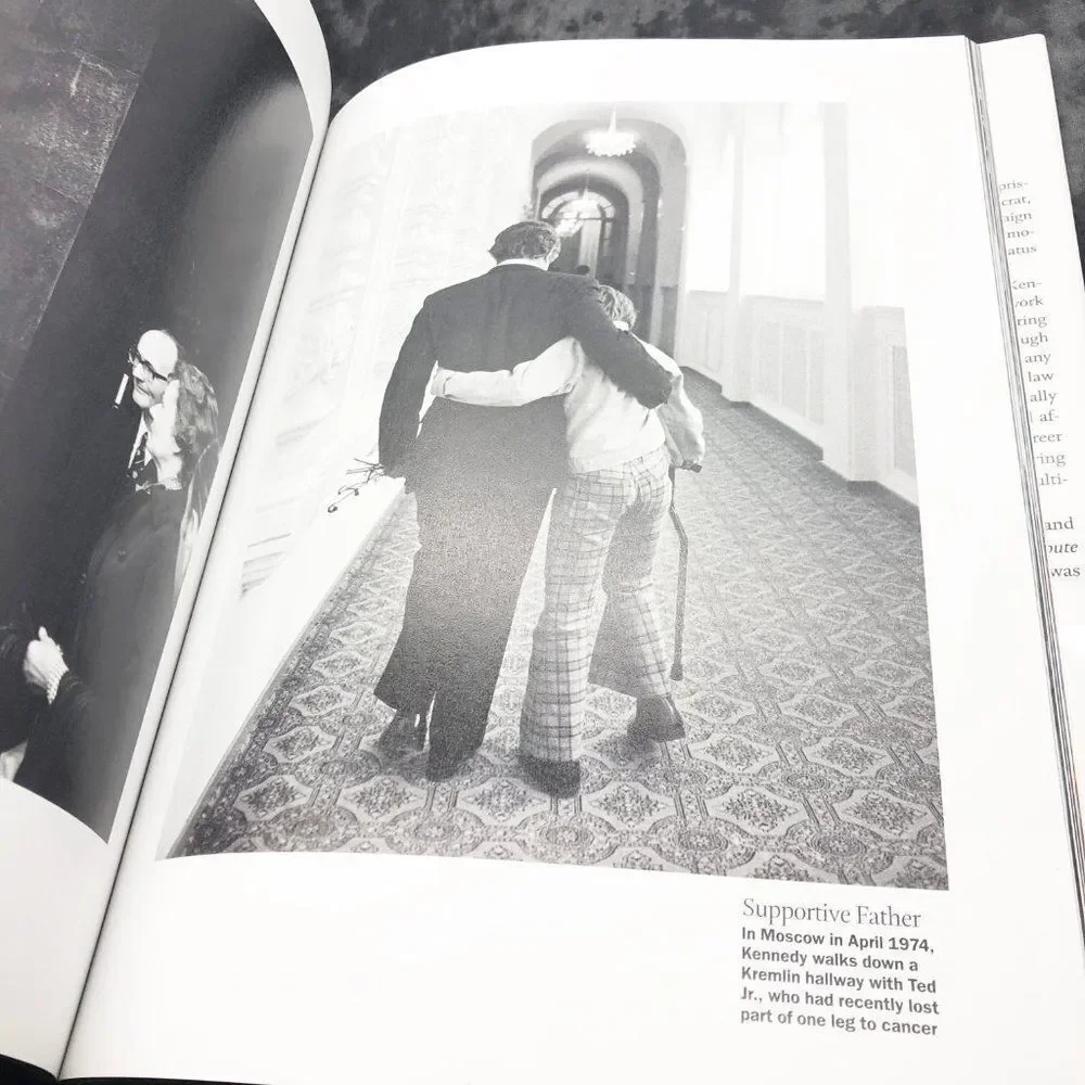 Time Magazine- Ted Kennedy: A Tribute Book‎